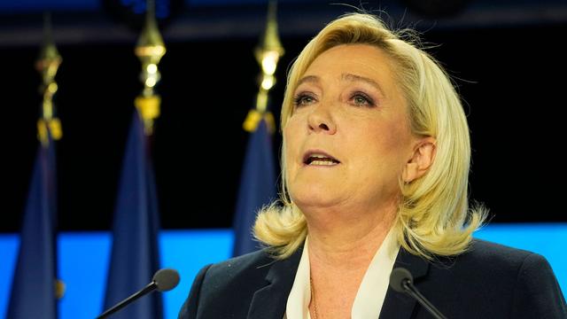 Europa: Berichte: Le Pen will Abstand von AfD in EU-Parlament