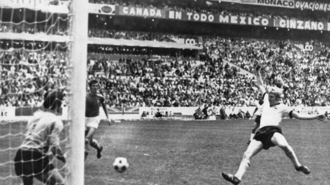 Trauer: Karl-Heinz Schnellinger erzielte bei der WM 1970 in Mexiko das 1:1 gegen Italien.