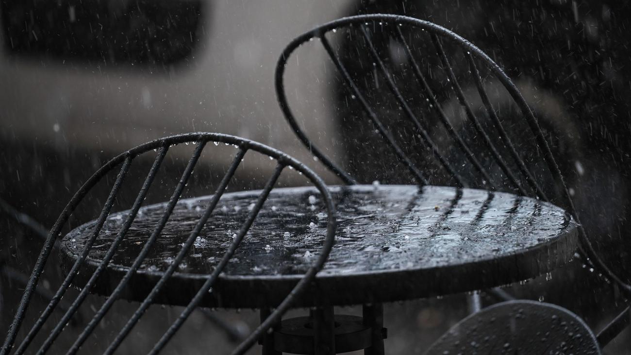 Wetter: DWD: Frühjahr war extrem regnerisch und deutlich zu warm | DIE ZEIT