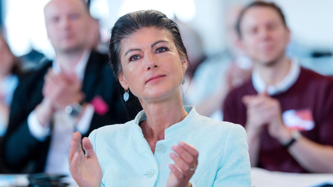 Thüringen: Wagenknecht: Krieg Und Frieden In Wahlkampf Wichtiges Thema ...