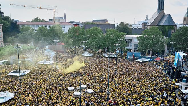 Champions League: Public Viewing des Champions League Finales Dortmund – Real Madrid.