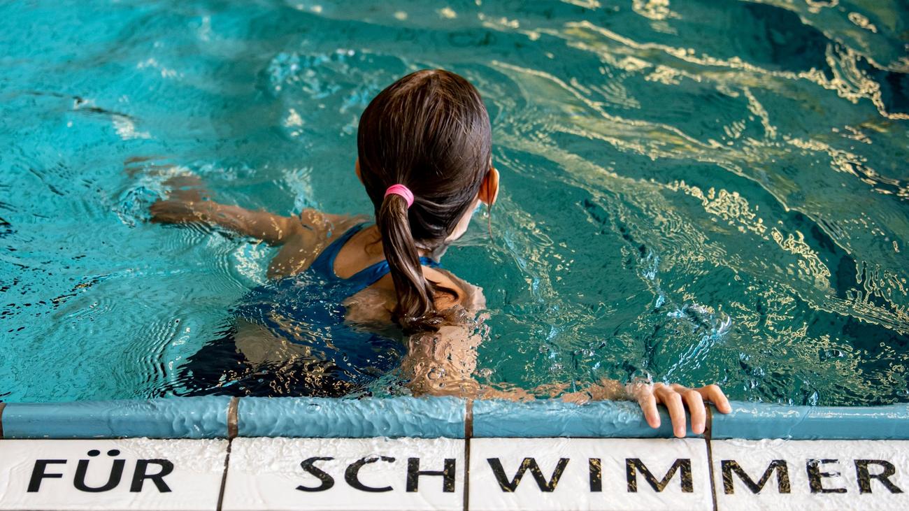 Schwimmen Kostenlose Schwimmkurse für Kinder in den Sommerferien ZEIT ONLINE