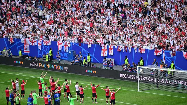 Fußball-EM: EM-Neuling Georgien holt ersten Punkt: 1:1 gegen Tschechien