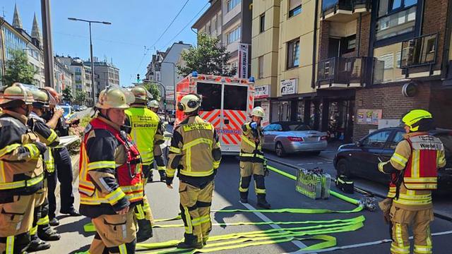 Notfälle: Ermittlungen zu Explosion in Solingen gehen weiter