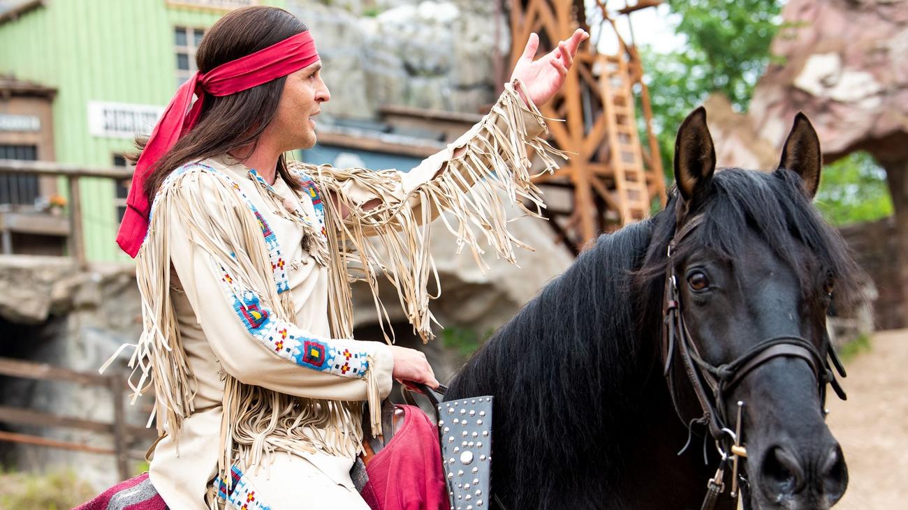 Auftakt In Bad Segeberg Karl May Spiele Winnetou Ii Ribanna Und Old Firehand Zeit Online