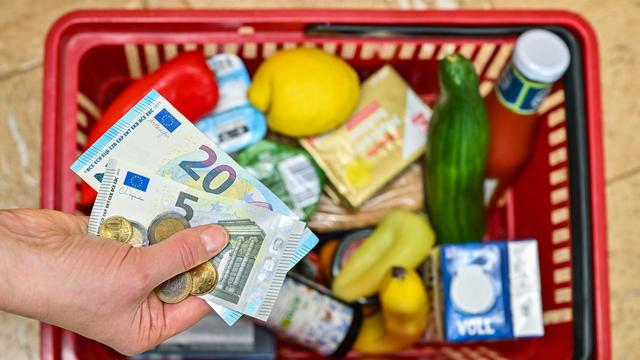 Verbraucherpreise: Inflation sinkt im Juni auf 2,2 Prozent