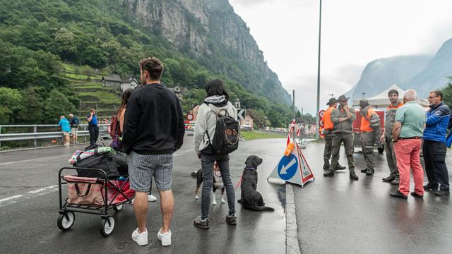 Heftiger Regen: Erdrutsch und weiter Unwettergefahr in der Schweiz