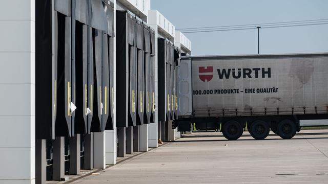 Schraubenhersteller: Handelskonzern Würth rechnet 2024 mit Durststrecke