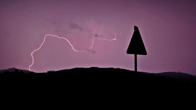 Deutscher Wetterdienst: Gewitter und Regen in Sachsen-Anhalt