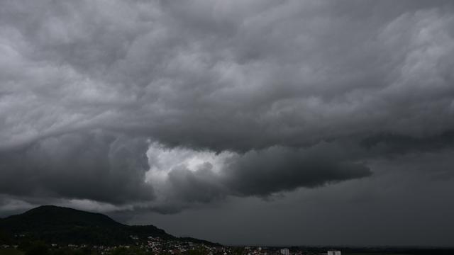 Unwetter: Gewitter ziehen über den Südwesten - Schäden und Verletzte