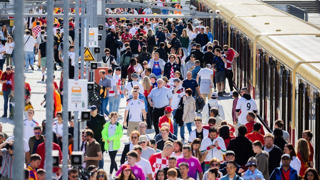 Europameisterschaft: S-Bahn: Bei EM eine Million zusätzliche Fahrgäste