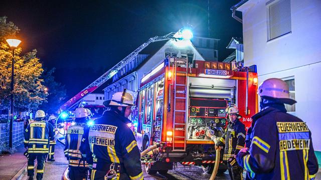 Brand: Brand in Wohnung nahe Feuerwehrwache - 300.000 Euro Schaden