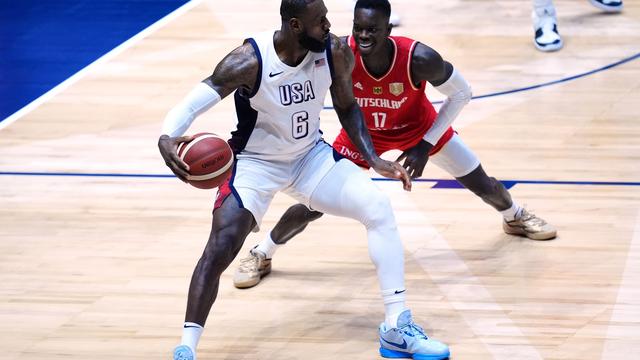 Vor Olympia in Paris: Basketball-Spektakel in London: USA besiegen Deutschland