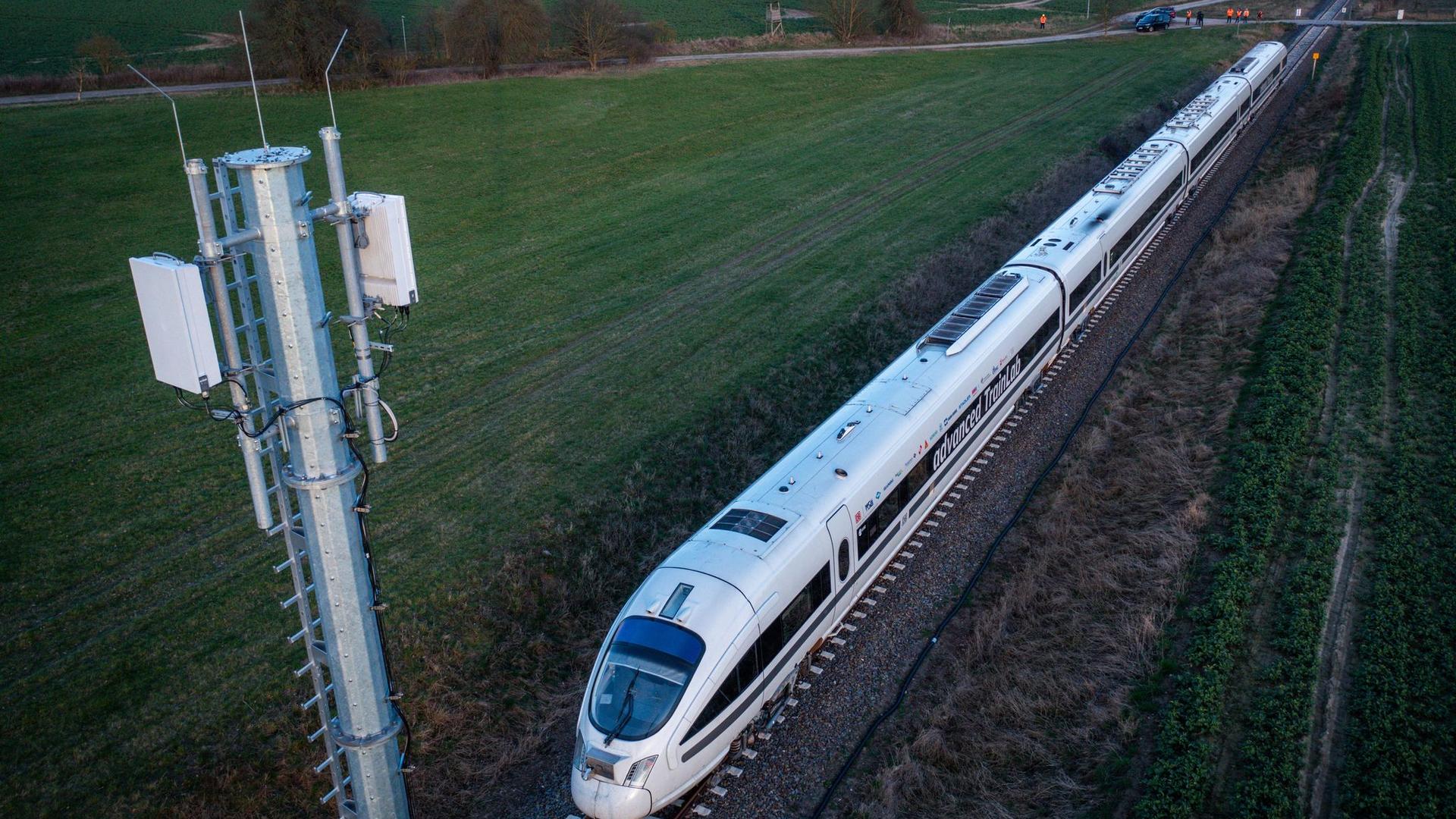 Mobilfunk im Zug: Funkloch zwischen Rostock und Berlin soll geschlossen werden