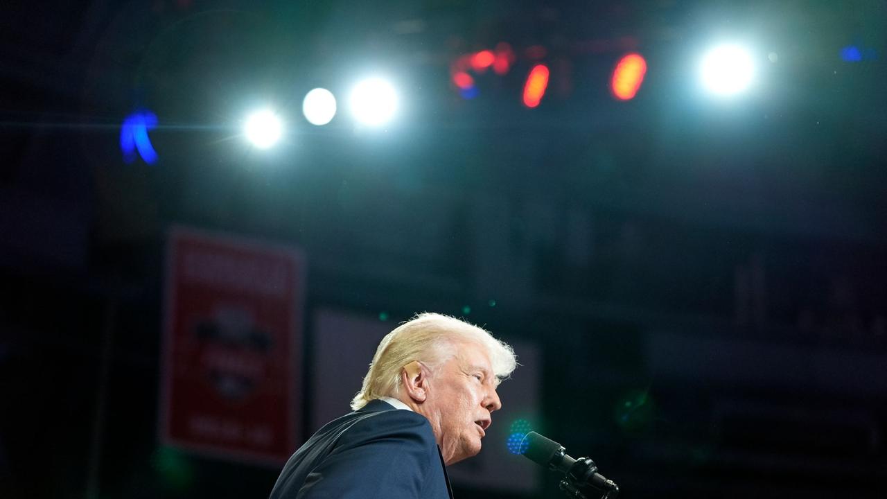 Kryptowährungen: Trump umgarnt Bitcoin-Community | DIE ZEIT