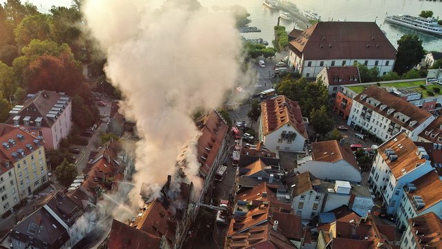 Ermittlungen laufen: Brand in Konstanzer Altstadt: 15 Millionen Euro Schaden