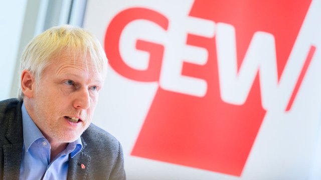 Bildung: Gewerkschaft sieht weiterhin schwierige Lage der Schulen