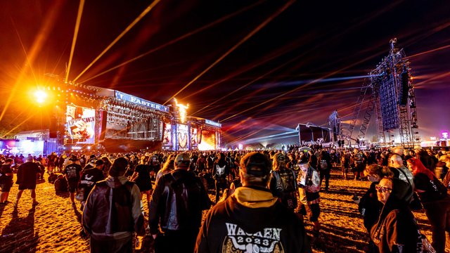 Musikfestival: Einbrüche in Wohnwagen und Zelte auf Festival in Wacken