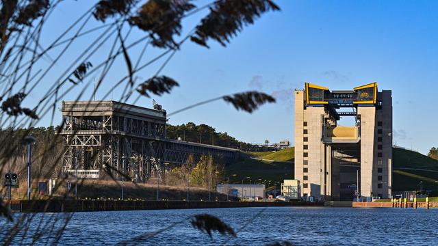 Schiffsverkehr: Altes Schiffshebewerk feiert 90. Betriebsjubiläum