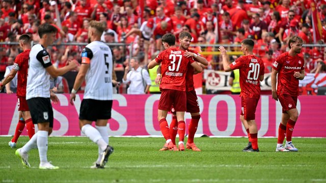 2. Fußball-Bundesliga: Ulm verliert gegen FCK: «Direkt Lehrgeld bezahlen müssen»