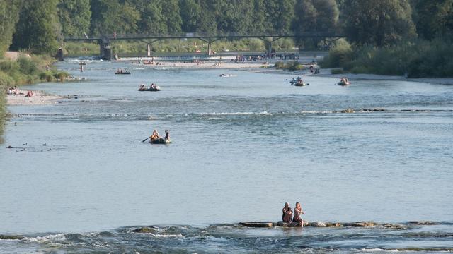 Tödliche Unfälle: Kontrollaktion auf der Isar - viele betrunkene Bootsfahrer