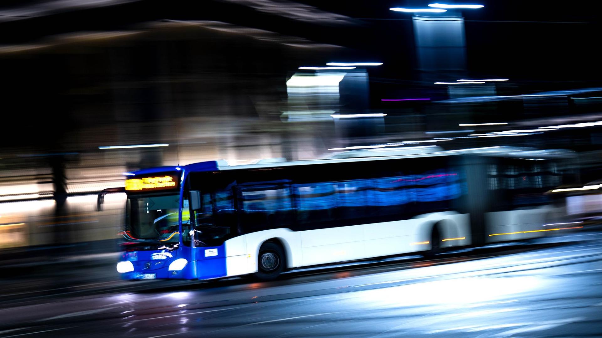 Polizei: 15-Jähriger als Busfahrer in Bremen unterwegs