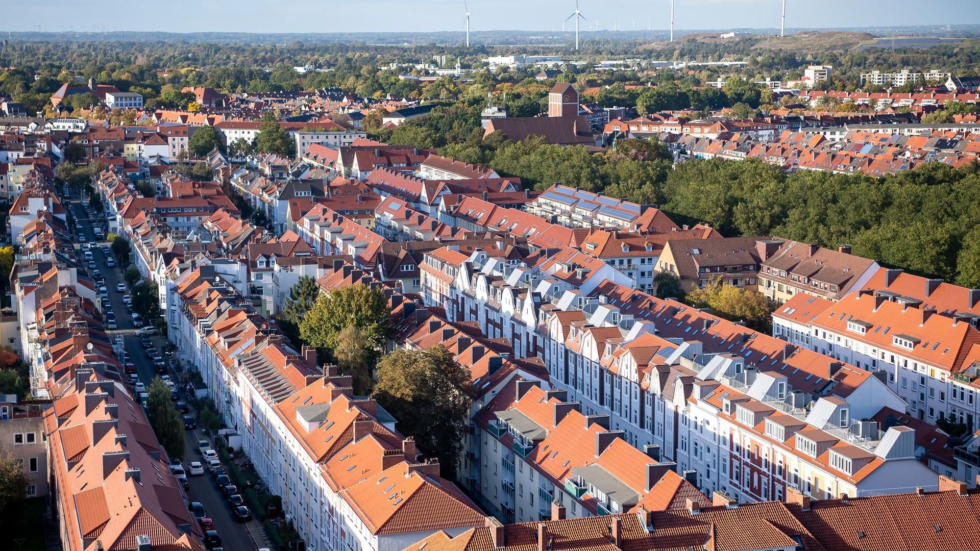 Wohnen zur Miete: Senat reguliert Mieterhöhungen in Bremen