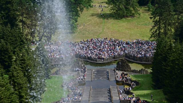 Protestaktion: Verfärbtes Wasser ungefährlich - soll normal abfließen