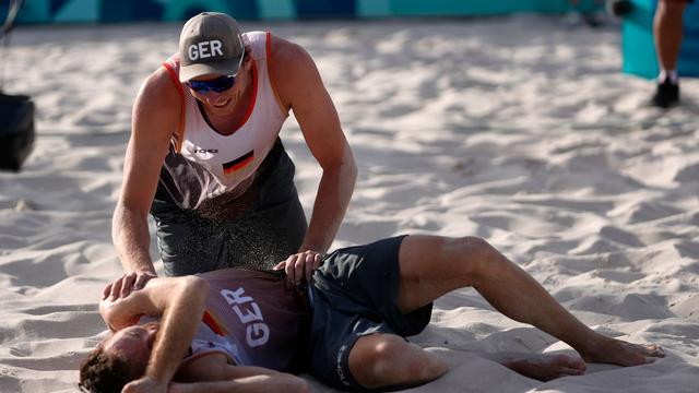 Olympische Spiele in Paris: Beach-Duo Ehlers/Wickler im Finale - Gold vor Augen