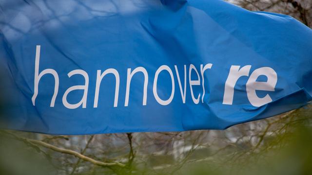 Versicherer: Hannover Rück verdient deutlich mehr