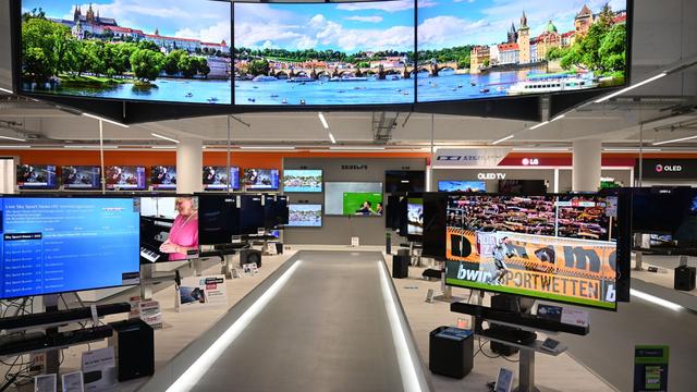 Elektronik-Fachmärkte: Media Markt und Saturn verkaufen mehr Fernseher wegen EM