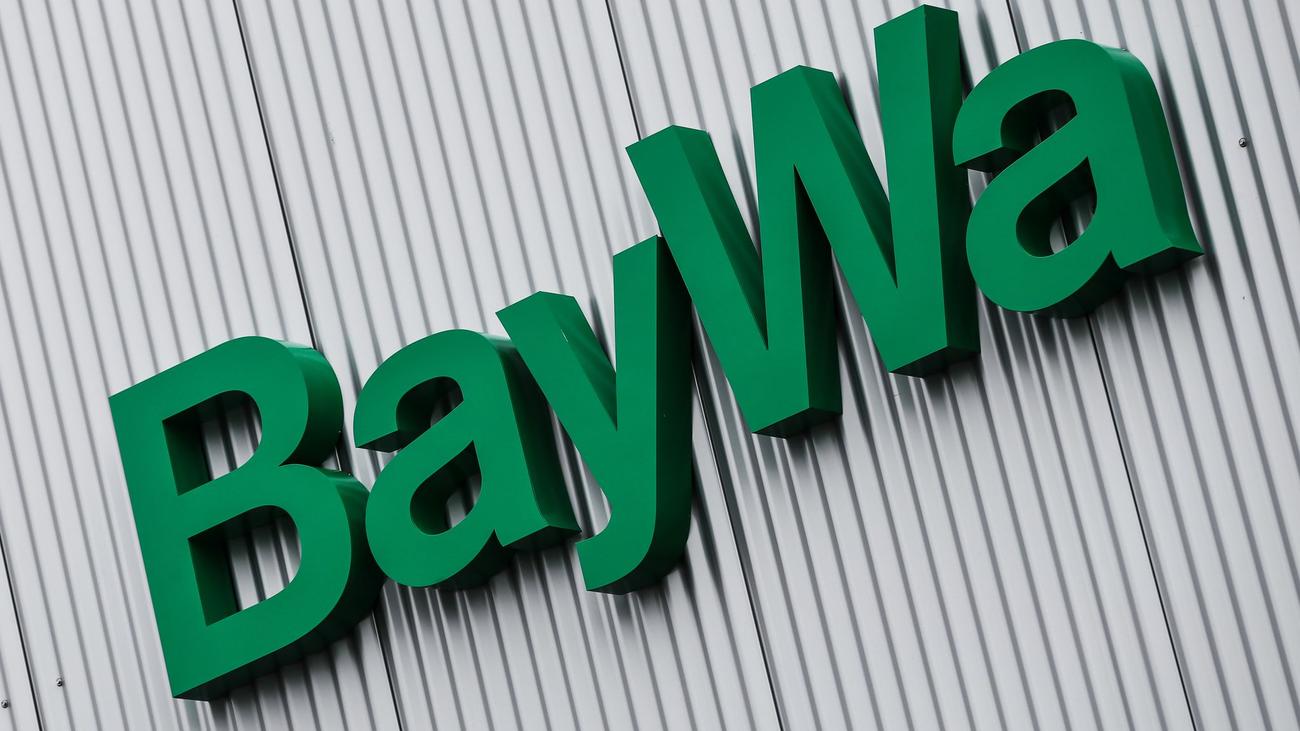 Pulled dynamically from the source outlet