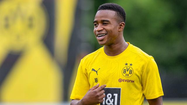 DFB-Pokal: BVB zu Gerüchten um Moukoko: «Transferfenster noch offen»