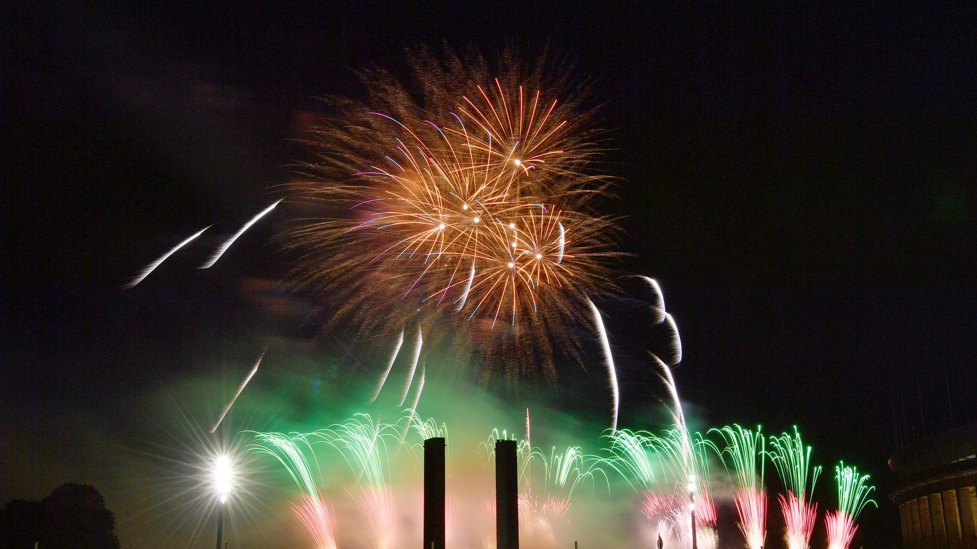 Freizeit: Feuerwerk-Spektakel Pyronale in Berlin gestartet