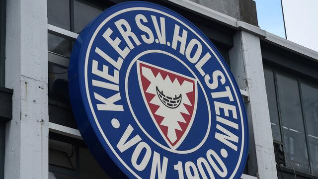 Fußball: Kiel - Wolfsburg: Bundesliga-Premiere in Schleswig-Holstein