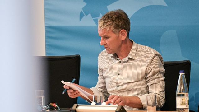 Nach der Landtagswahl: Regierungsbildung: Thüringer AfD will mit CDU und BSW reden