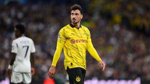 Nach Unterschrift in Rom: Hummels kehrt zum Abschiedsspiel nach Dortmund zurück