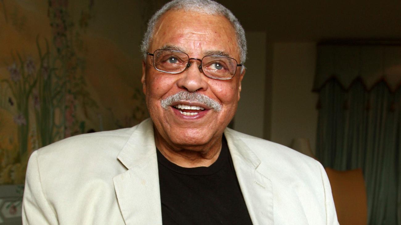 The voice of Darth Vader: Mourning for deceased film star James Earl Jones