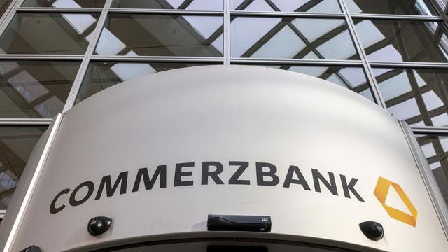 Übernahmespekulationen: Unicredit-Chef: Commerzbank-Übernahme ist eine Option