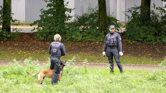 Messerangriff: Terroranschlag in Solingen: Ermittler suchen Handy und Uhr