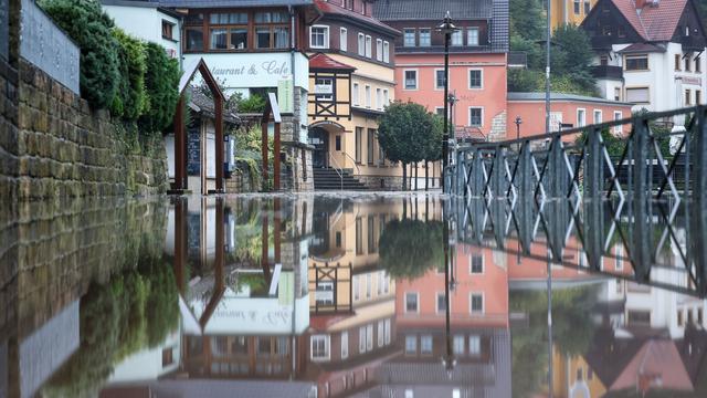 Hochwasser in Sachsen: Leichte Entspannung an Neiße - Anstieg der Elbe moderater