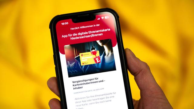 Soziales: Ehrenamtskarte in Niedersachsen gibt es jetzt als App