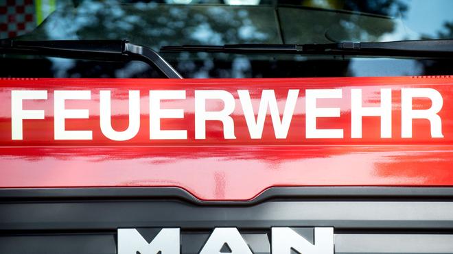 Ursache unklar: Um 13.40 Uhr wurde zunächst die Feuerwehr alarmiert, da ein Rauchmelder ausgelöst worden war. (Symbolbild)