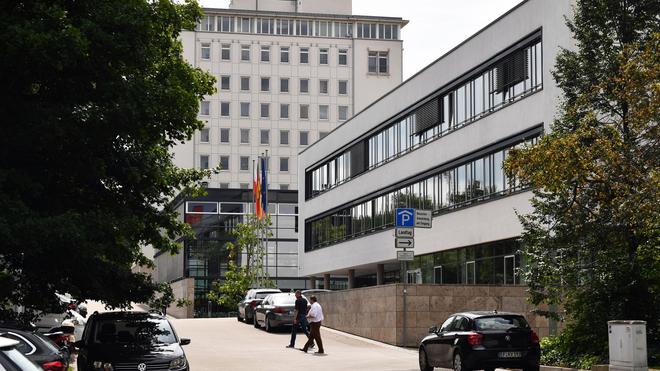 Versorgung gestört: Auch der Thüringer Landtag in Erfurt ist offenbar vom Stromausfall betroffen. (Archivfoto)