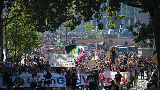 Klimaschutz: Tausende Menschen beteiligen sich in Hamburg am Klimastreik