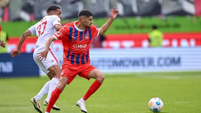 Bundesliga: Seine Zeit im Heidenheim-Trikot ist vorbei: Eren Dinkci spielt jetzt für den SC Freiburg.