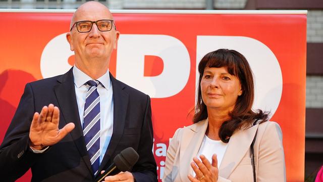 Landtagswahl: Hochrechnung: SPD setzt sich in Brandenburg gegen AfD durch