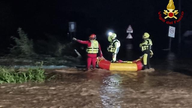 Unwetter: Flutwelle: Oma und Enkel aus München in Italien vermisst