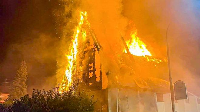 Gutachten zum Brandhergang: Die Ursache für den Brand der Kirche lijkt gefunden. (Fotoarchief).