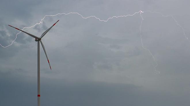 Wetter: In Berlin und Brandenburg ist mit heftigen Regenfällen und Gewittern zu rechnen. (Archivbild)